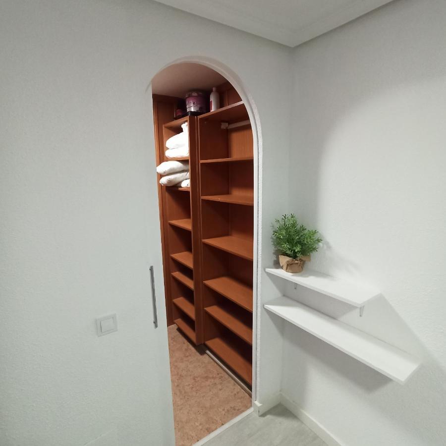 Apartamento En 1ª Linea Con Piscina Alicante Esterno foto